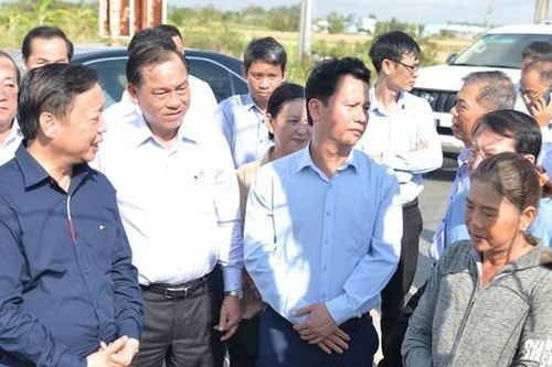 Đỉnh điểm khô hạn ở Tiền Giang: Không để người dân thiếu nước sạch
