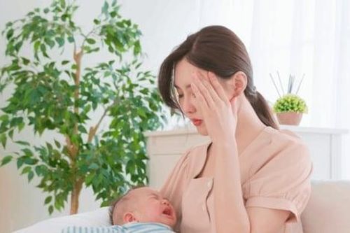 Phát bệnh vì kiêng cữ sau sinh theo tục lệ dân gian