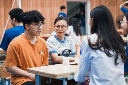 Chương trình tư vấn đặc biệt dành cho học sinh lớp 9 trước kỳ thi chuyển cấp