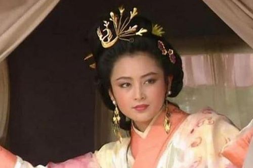 Trong 'Tam Quốc', vì sao sau khi giết Lã Bố xong Tào Tháo không dám chiếm đoạt Điêu Thuyền dù là mỹ nhân 'khuynh quốc khuynh thành'?