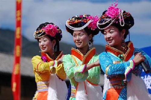 Ghé thăm bộ tộc nơi phụ nữ có đặc quyền 'tình một đêm'