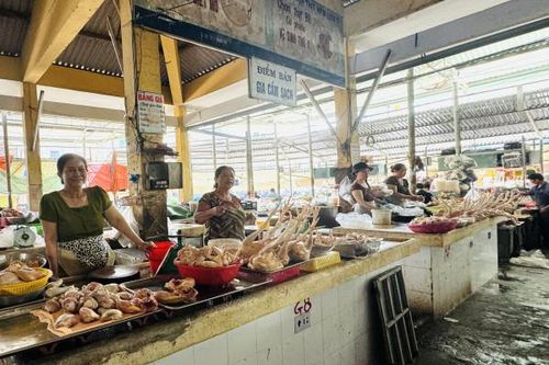 Nha Trang: Các chợ, cơ sở kinh doanh món ăn từ thịt gà ế ẩm