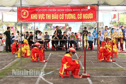 Hội tụ bản sắc văn hóa tại Lễ hội Hoa Lư