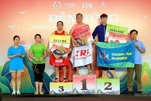 Bế mạc Giải Marathon Đền Hùng Spirituality 'về nguồn' năm 2024