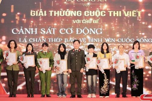 Chuyện của tác giả 'Ngôi nhà yêu thương'