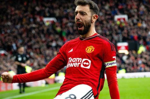 Bruno Fernandes, Mainoo lập siêu phẩm, Man Utd chia điểm với Liverpool