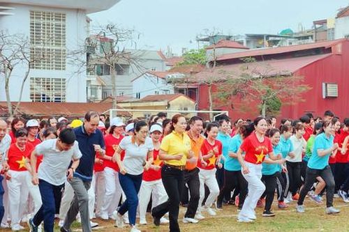 Nam Từ Liêm hoàn thành hơn 2/3 tiến độ tổ chức Giải chạy Báo Hànôịmới cấp cơ sở