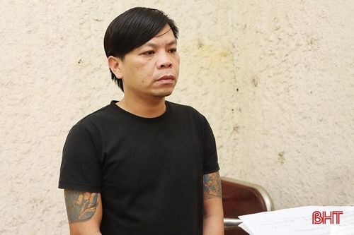 Manh động cướp tài sản của người đi đổ xăng