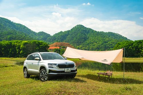Loạt xe tiền tỷ có ưu đãi lớn trong tháng 4