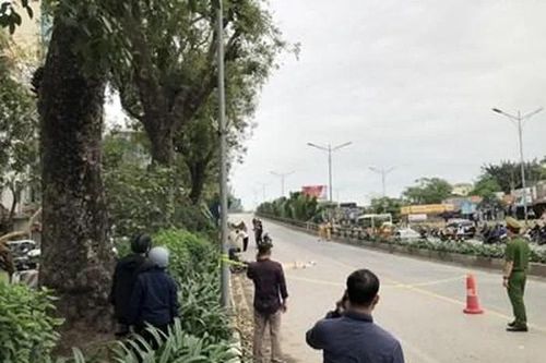 Tai nạn giao thông mới nhất 8/4/2024: nam sinh tử vong trên đường Yên Phụ