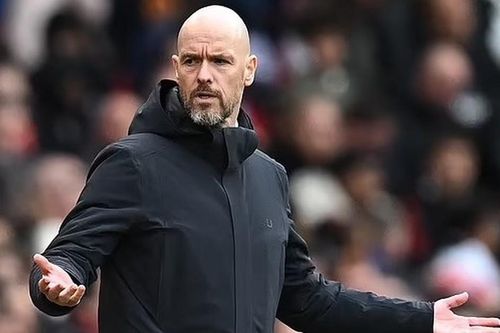 Roy Keane châm biếm Ten Hag, chê MU chỉ như một 'CLB tầm trung' sau trận hòa Liverpool