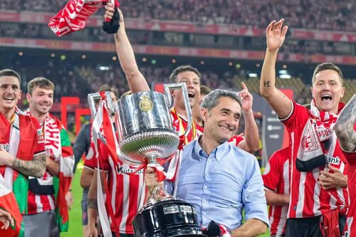 40 năm cho danh hiệu lịch sử của Athletic Bilbao