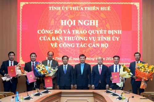 Thừa Thiên Huế điều động, bổ nhiệm nhiều cán bộ chủ chốt cơ sở