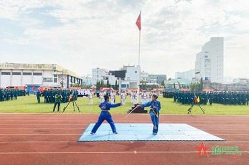 Cọ xát thực tiễn, nâng cao chất lượng huấn luyện