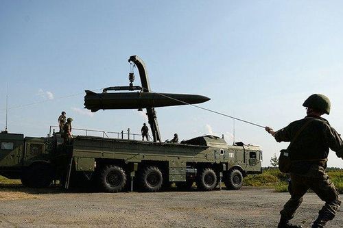 Sản lượng tên lửa đạn đạo chiến thuật Iskander-M gia tăng mạnh mẽ