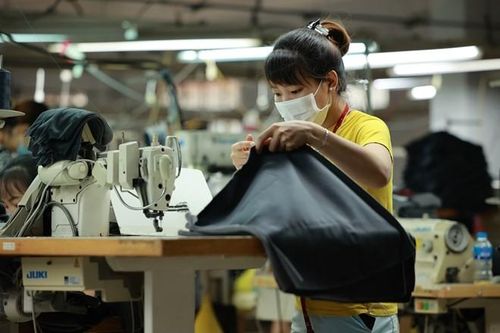 Nỗi buồn của lao động nữ trung niên