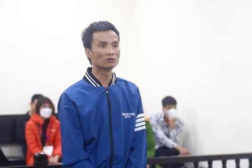 Đề nghị mức án tù chung thân đối với tài xế taxi đâm tử vong bảo vệ khu đô thị vì bị khóa bánh xe
