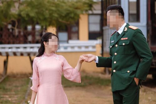 Bạn trai quân nhân mắc ung thư ác tính, cô gái trẻ dù biết rõ vẫn quyết tâm cưới
