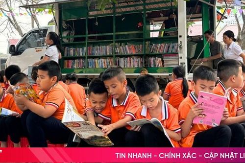Có gì trên 'chuyến xe tri thức' ở Hà Tĩnh?