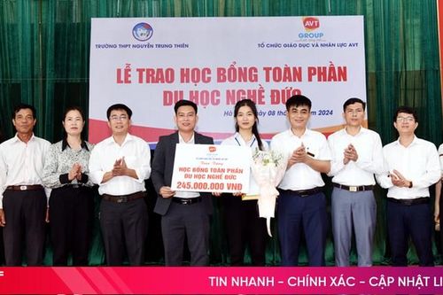 Một học sinh Hà Tĩnh nhận học bổng toàn phần du học Đức