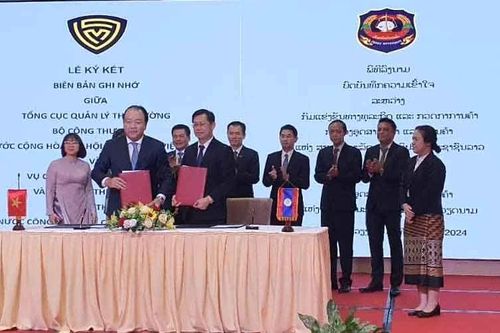 Việt Nam-Lào tăng cường hợp tác trong lĩnh vực Quản lý thị trường