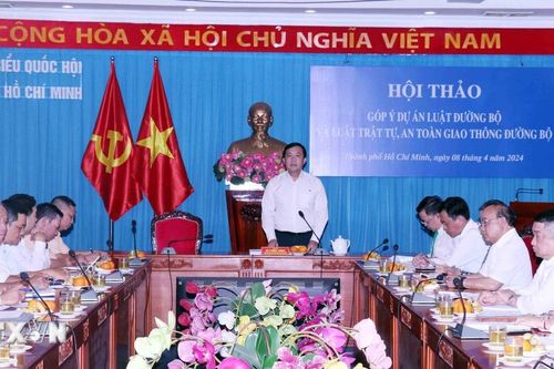 Góp ý Dự án Luật Đường bộ và Luật Trật tự, an toàn giao thông đường bộ