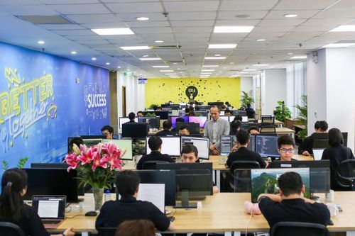 Trước khi đòi tiền chuộc, tin tặc đã nằm vùng kiểm soát hệ thống dữ liệu