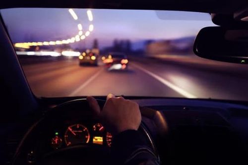 Lái xe ô tô như thế nào, ở tốc độ bao nhiêu để tiết kiệm nhiên liệu nhất?