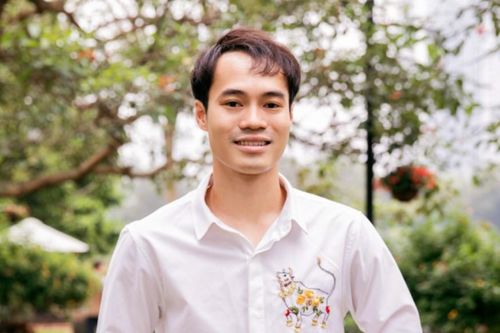 Văn Toàn tự nhận 'tóc rụng gần hết' vẫn chưa cưới vợ, Quế Ngọc Hải tung ngay ảnh chứng minh sự thật