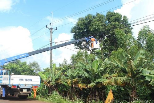 Triển khai các giải pháp đảm bảo cấp điện các tháng cao điểm mùa khô