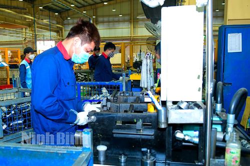 Sản xuất công nghiệp giữ đà tăng trưởng trong quý I