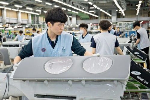 Lãi quý 1 của tập đoàn Samsung tăng hơn 9 lần