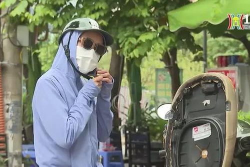 Nguy cơ mất an toàn từ váy, áo chống nắng