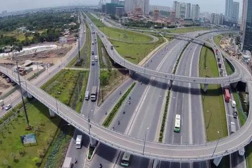Hà Nội bàn giao mặt bằng 2 công trình trọng điểm