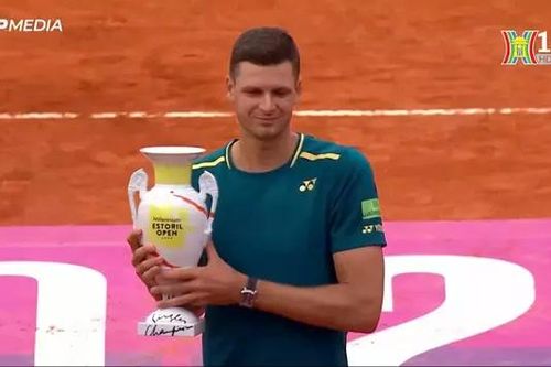 Hubert Hurkacz lên ngôi tại giải quần vợt Estoril, Bồ Đào Nha