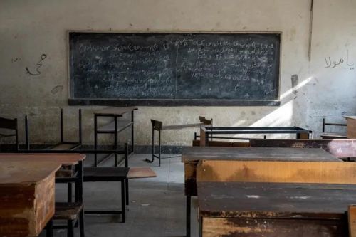 Giấc mơ đi học của nữ sinh ở Afghanistan có thể bị 'tan biến' dưới thời Taliban