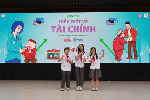 Hà Nội: Hơn 1300 học sinh Trường THCS Chu Văn An tiếp cận kiến thức về tài chính