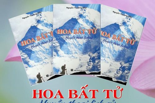 Hoa Bất Tử – Huyền thoại lịch sử