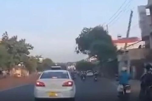 Chủ công trình để thanh gỗ rơi vào đầu người đi đường đã đền bù 42 triệu đồng