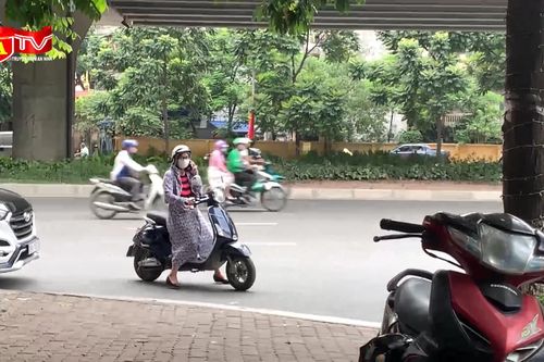 Nhiều vụ tai nạn do váy, áo chống nắng