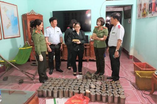 Chủ cơ sở sản xuất ở Hà Nam thừa nhận cho hàn the vào giò chả