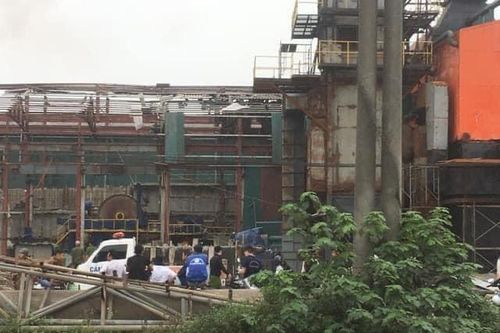 Hiện trường tan hoang của vụ nổ tại nhà máy giấy khiến một người tử vong