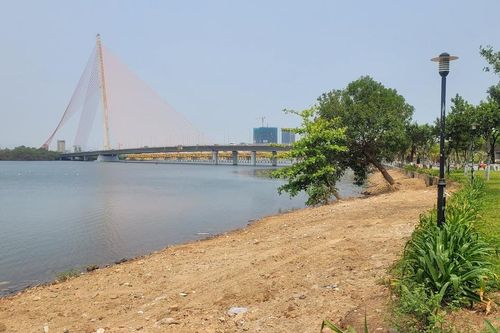 Đà Nẵng: Bãi đất, đá lấn sông Hàn ở khu vực thí điểm du lịch đêm vẫn còn nguyên vẹn