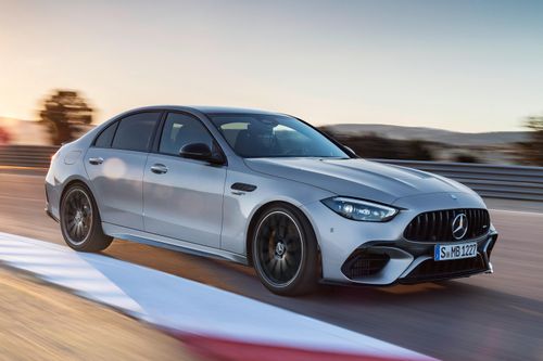 Mercedes-AMG C 63 S E Performance mở bán tại Việt Nam, giá 4,9 tỷ đồng
