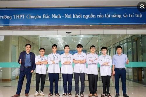 Hai học sinh Bắc Ninh đạt huy chương Vàng Olympic Toán học 2024