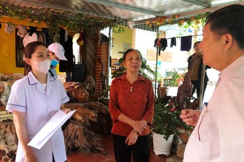 Theo dõi các bệnh nhân bị ngứa chưa rõ nguyên nhân ở Thanh Hóa