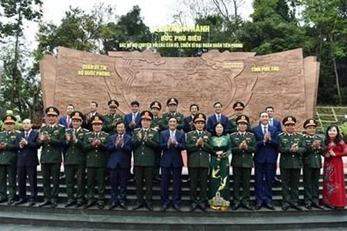 Khắc cốt ghi tâm lời hịch thiêng liêng