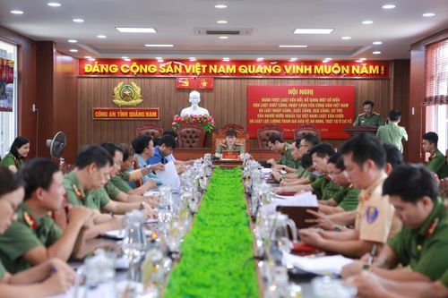 Công an tỉnh Quảng Nam tổ chức hội nghị quán triệt các luật mới