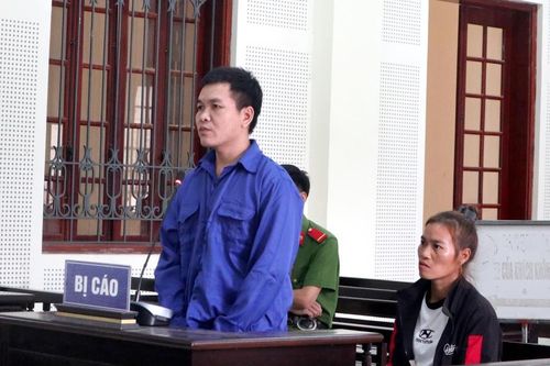 Em gái 'kéo' anh vào tù vì buôn người sang Trung Quốc
