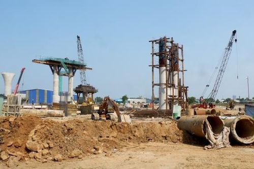Tập trung gỡ vướng mặt bằng cho các dự án động lực